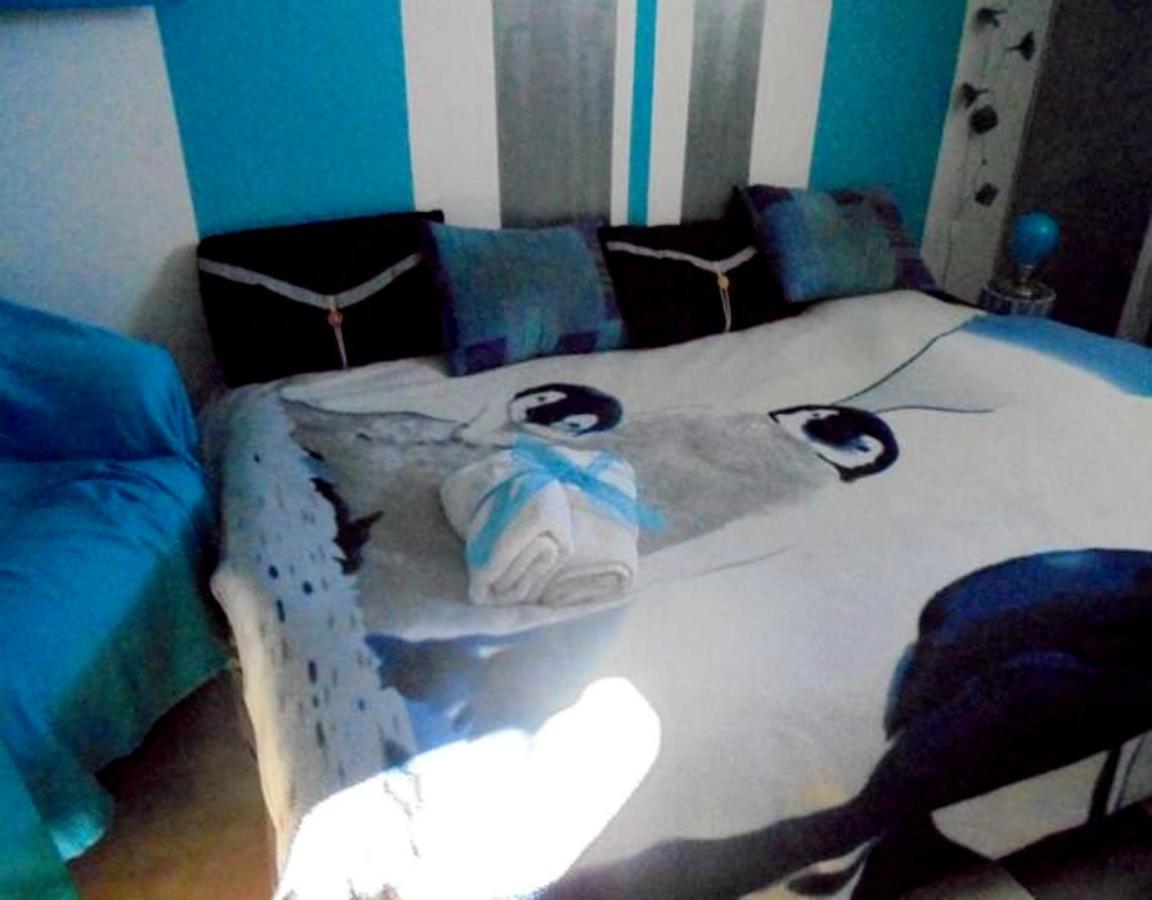 Blue Room, Kitchenette Chaumont  Buitenkant foto